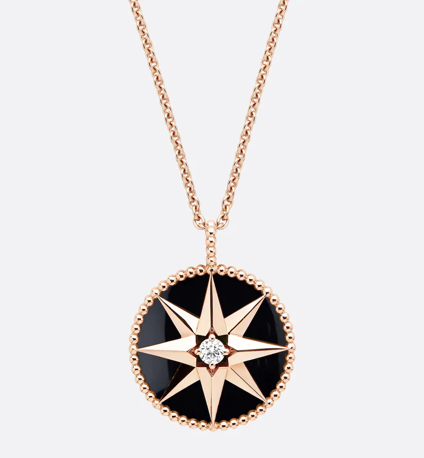 Rose des Vents Medallion V7782
