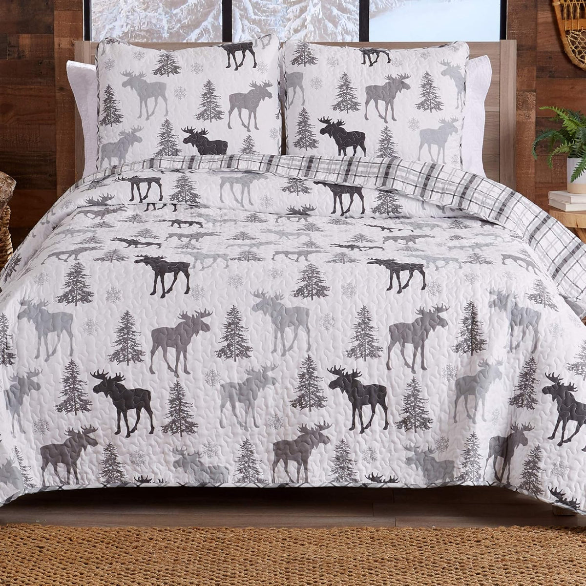 Forest Green 3-Piece Reversible Quilt Set with 2 Shams E241