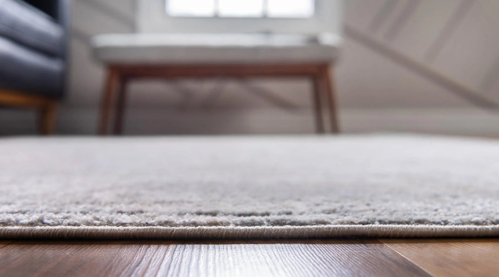 Ivory Low-Pile Rug S9034