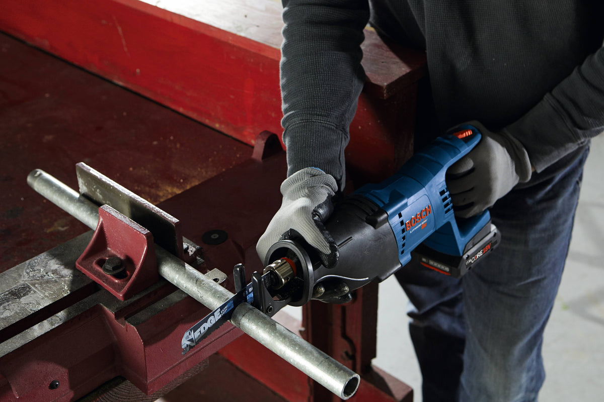 18V Reciprocating Saw Kit with 4.0 Ah Compact I35780