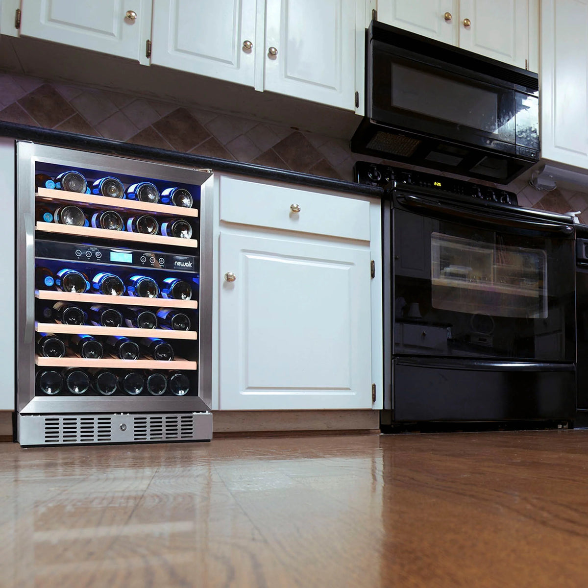 46-Bottle Dual-Zone Compressor Wine Refrigerator U7020