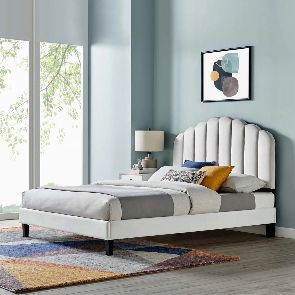 Queen Size Grey Velvet Platform Bed Frame M180