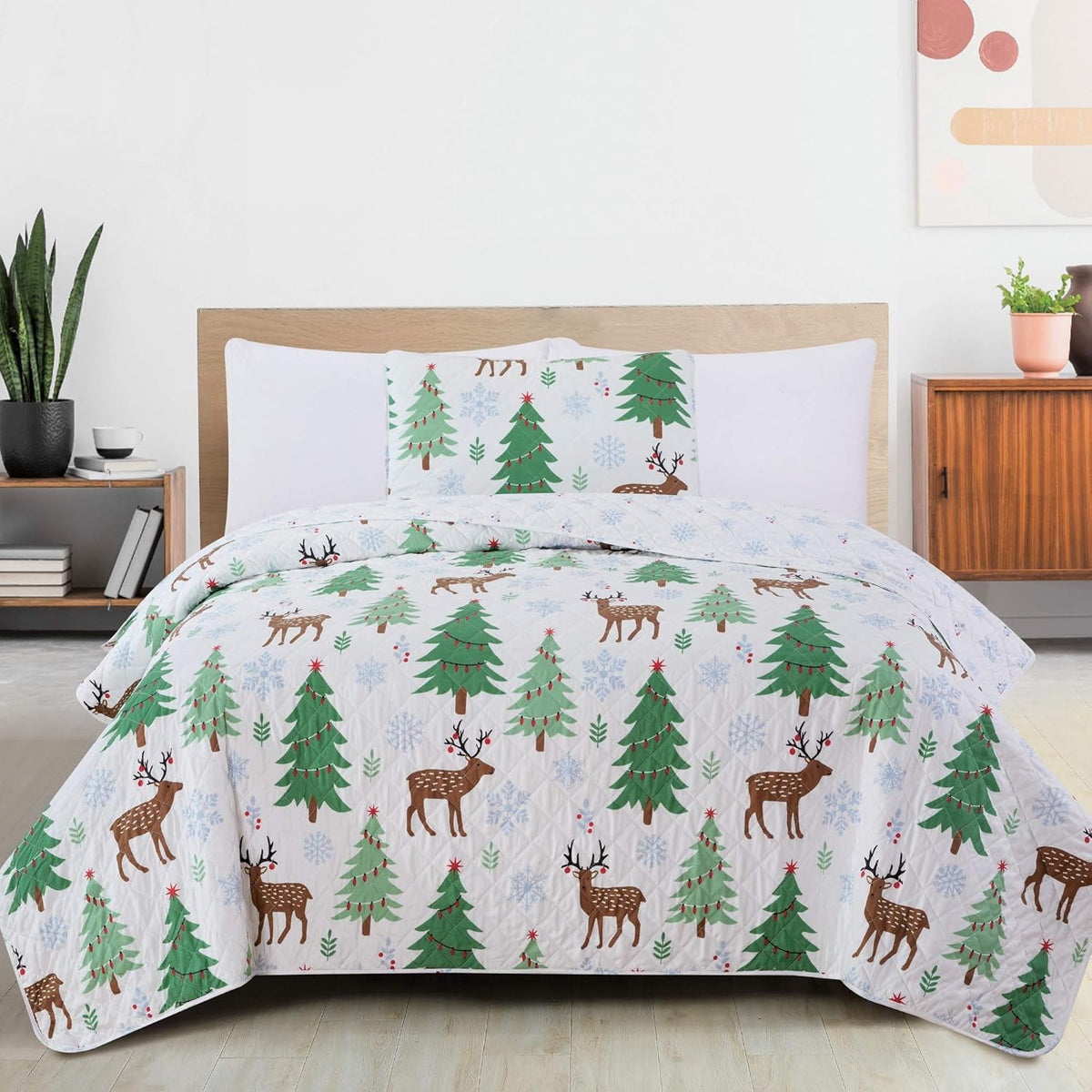 Forest Green 3-Piece Reversible Quilt Set with 2 Shams E241