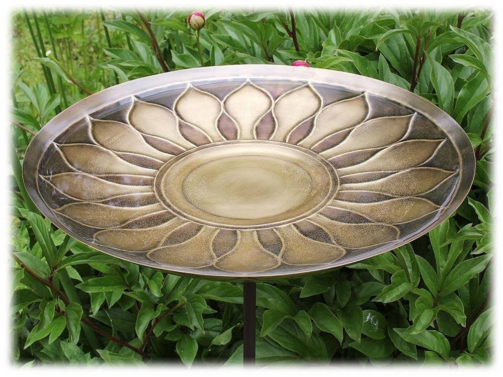 Brass Birdbath with Stake R692
