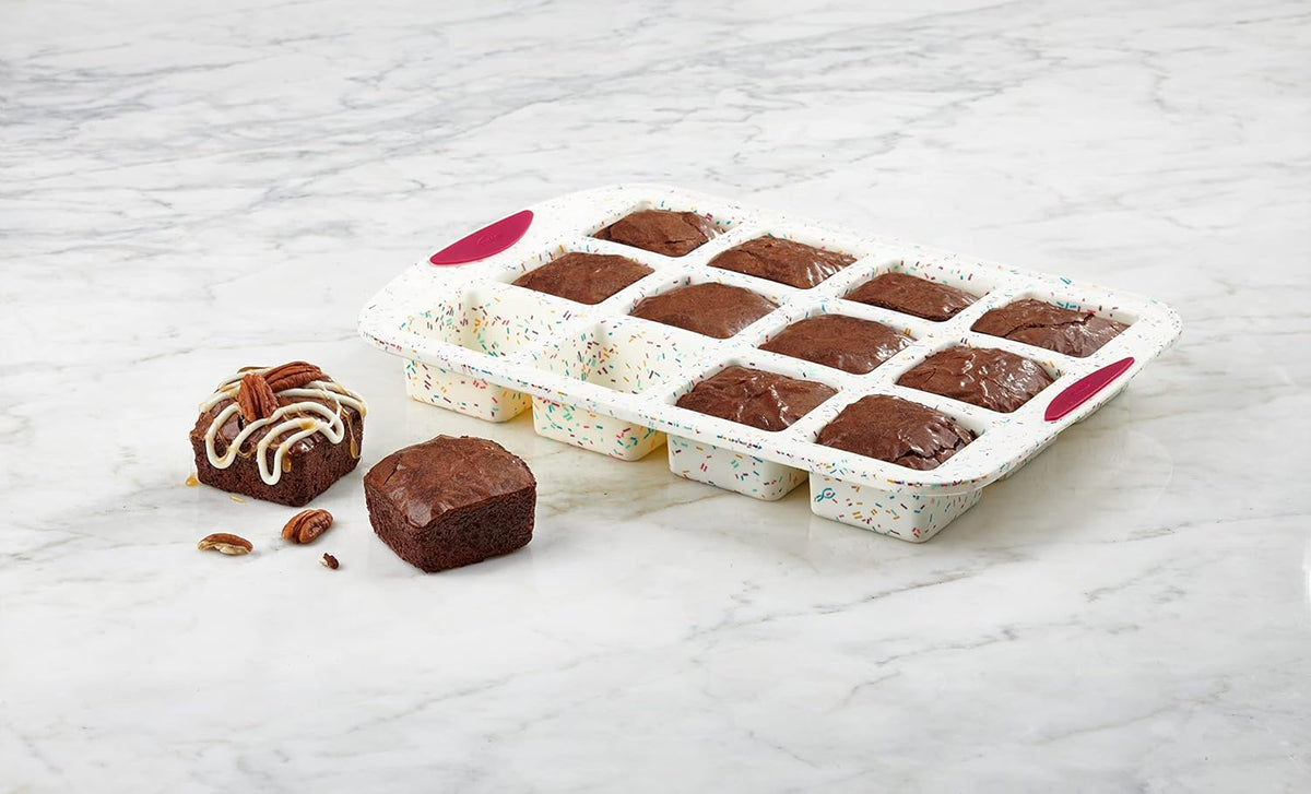 12 Cavity Brownie Pan K83374