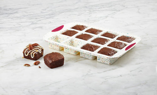 12 Cavity Brownie Pan K83374