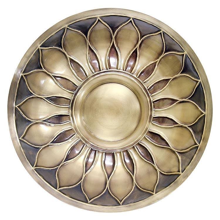 Brass Birdbath with Stake R692