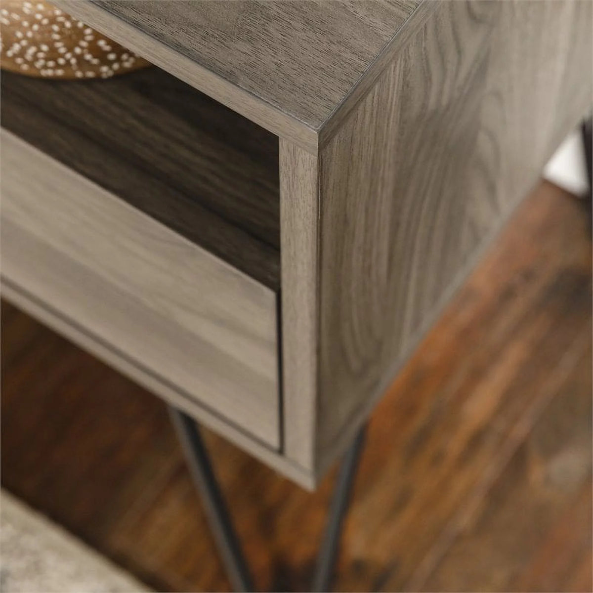 18" Single Drawer Hairpin Leg Nightstand D643